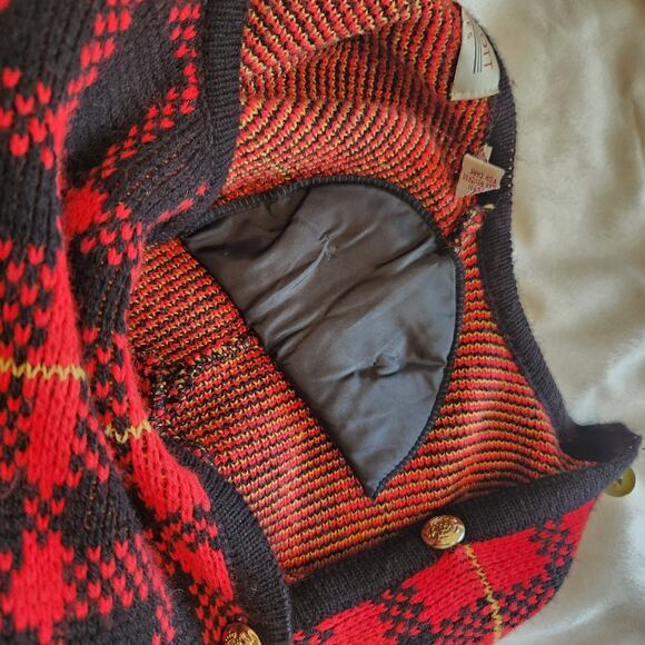 Karen Scott Petites Plaid Wool Blend Cardigan PL Red Black Gold Buttons - Picture 13 of 14